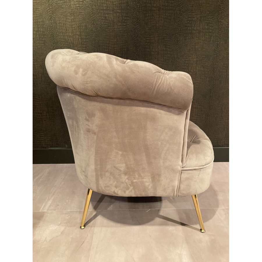 Fauteuil gecapitonneerd taupe met gouden potenVelours Fauteuil