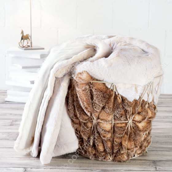 UITVERKOCHT! Winter Home Luxe imitatie bont plaid White Lion 140x200cm