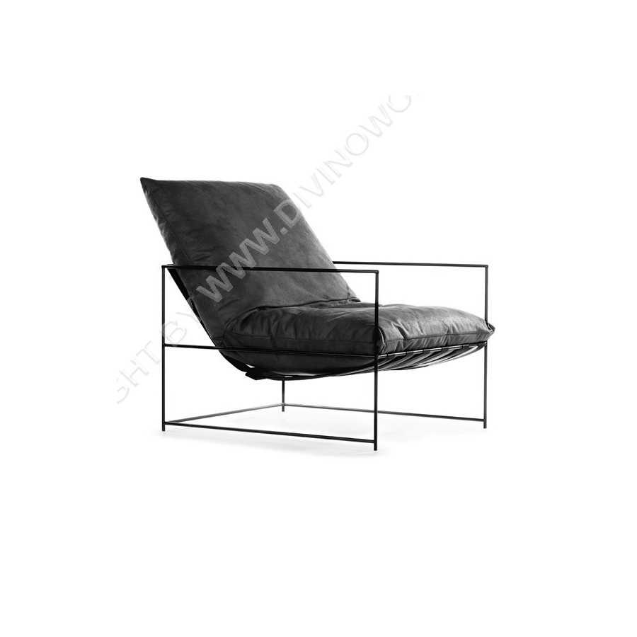 Kust reinigen Dekking Elton fauteuil | Industriële ligstoel mat zwart met leer